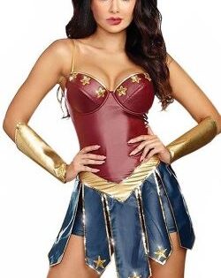 WONDERWOMAN COSPLAY