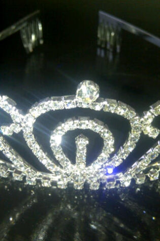 DIAMANTE TIARA