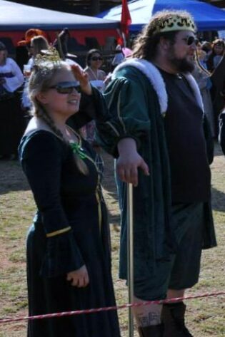 MEDIEVAL FAYRE KING AND QUEEN