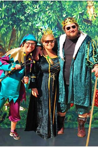 MEDIEVAL KING QUEEN JESTER