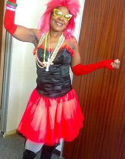 1980S PUNK ROCK BLACK CORSET AND 1980S PUFFY BUBBLE SKIRTS AND 1980S ACCESSORIE - RED PUNK ROCK WIG