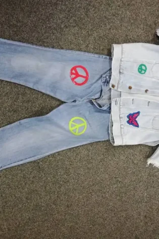 1960S WOODSTOCK HIPPY SHIRT AND HIPPY PANTS - MENS