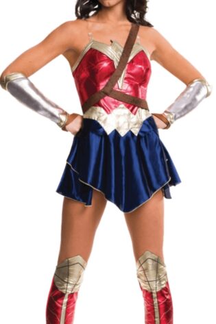 WONDERWOMAN COSPLAY