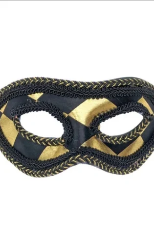 BLACK AND GOLD LARGE CHECK