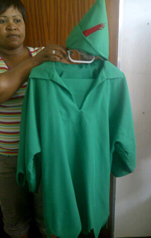 ROBIN HOOD TUNIC AND GREEN ROBIN HOOD HAT