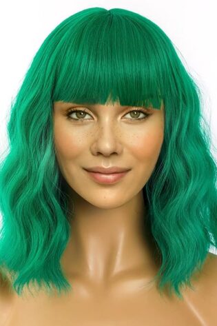 LONG WIG WITH WAVE GREEN