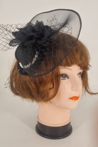 FASCINATOR MINI  VELVET BLACK WITH VEIL