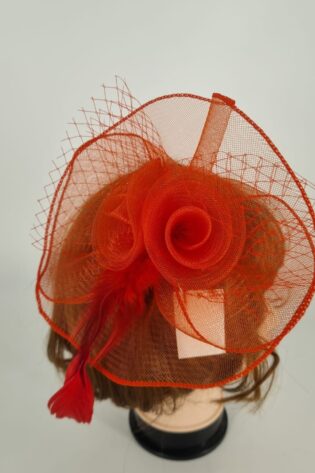 FASCINATOR ROSE RED
