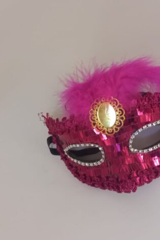 GLITTER PINK AND FEATHER