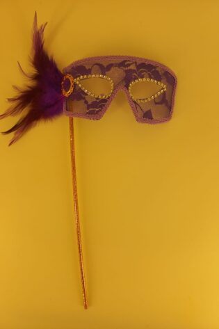 LACE PURPLE STICK MASK