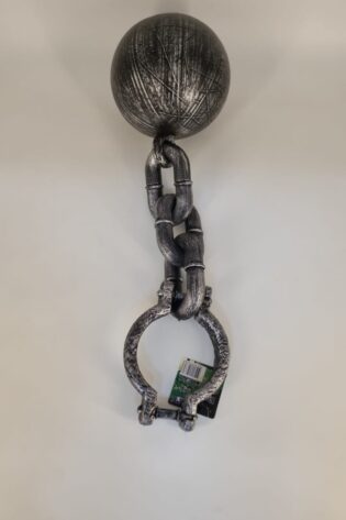 PLASTIC BALL AND CHAIN