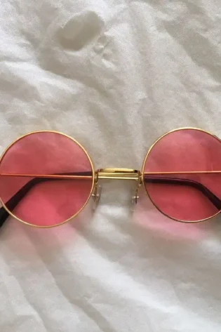 70s LIGHT RED GLASSES